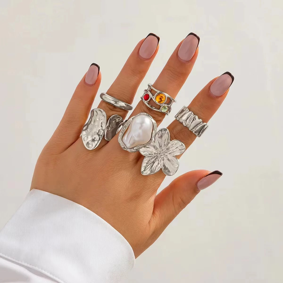 New Irregular Metal Flower