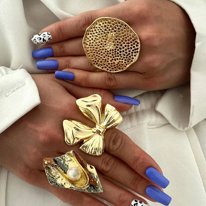 Exaggerated Gold Color Ring Set