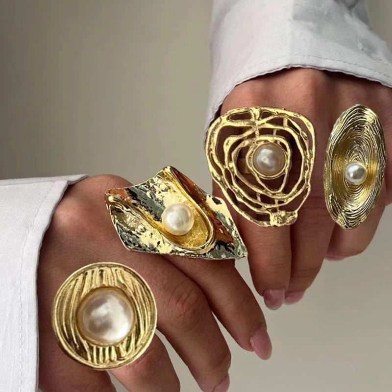 Exaggerated Gold Color Ring Set