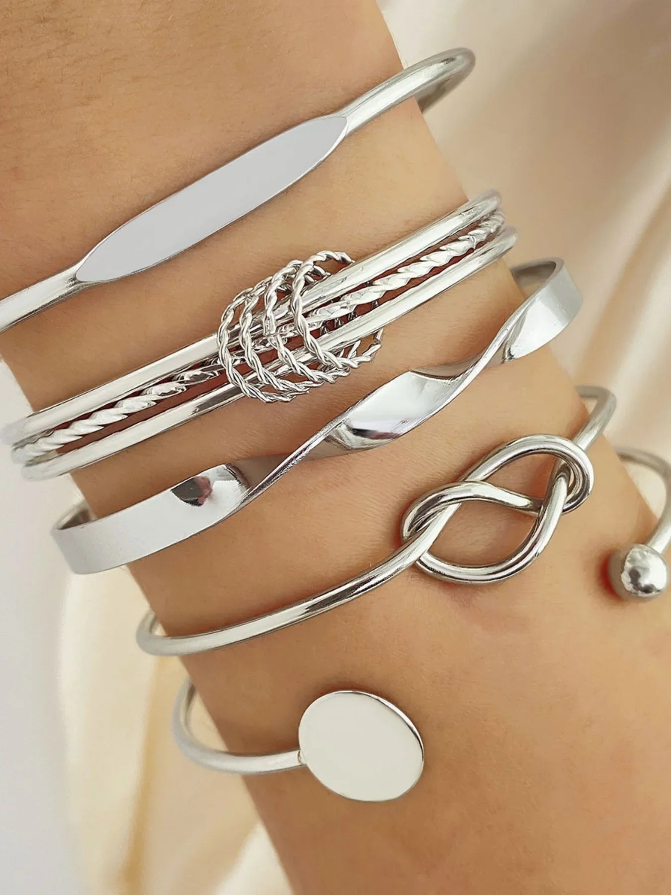 IPARAM Punk Multilayer Bracelets